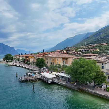 Apartman Charm Lakefront