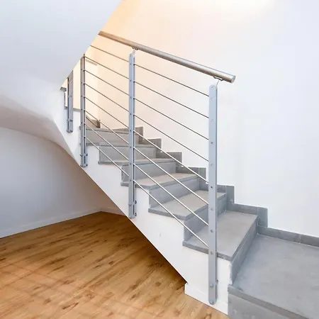 Apartment Charm Lakefront Assenza di Brenzone
