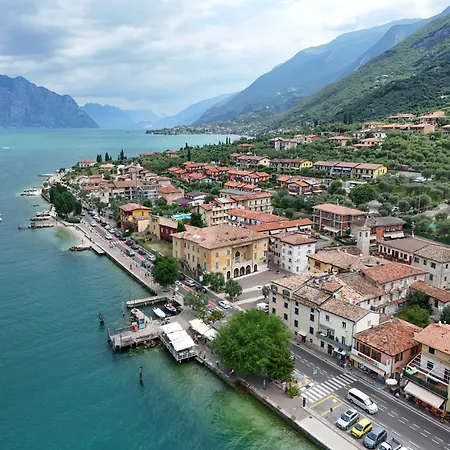 Apartment Charm Lakefront Assenza di Brenzone