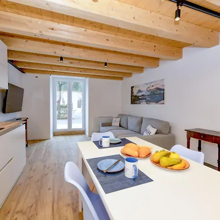 Charm Lakefront * Assenza di Brenzone