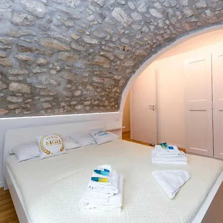 Charm Lakefront Assenza di Brenzone