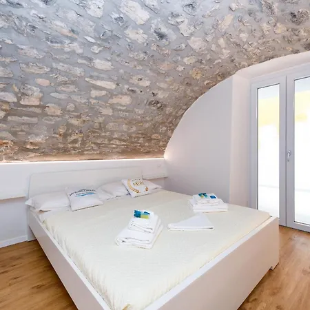 Charm Lakefront Assenza di Brenzone